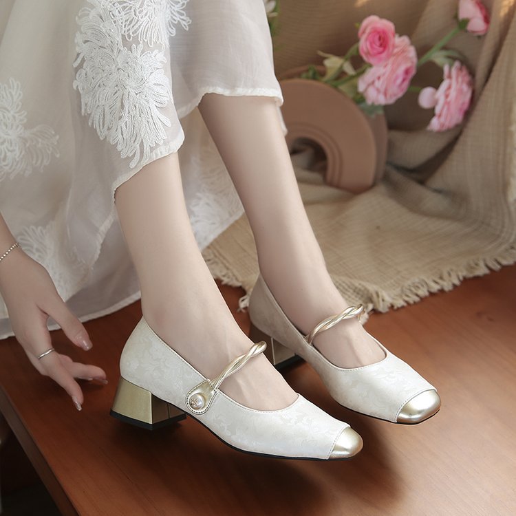 Women's Retro Mid Heel Soft Comfortable Shoes