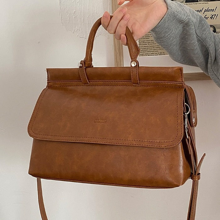 Women's Leather Retro Large Capacity Trendy Bag