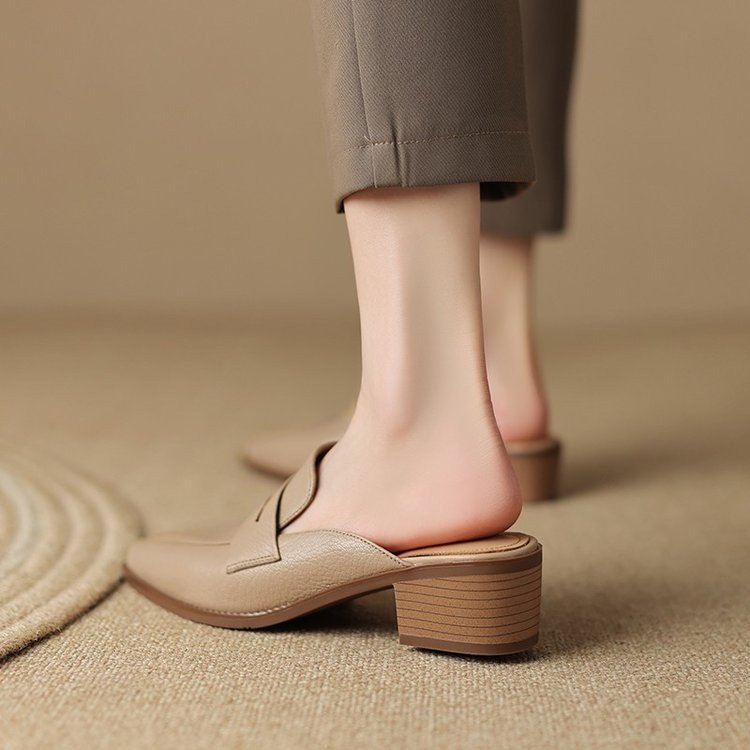 Women's Medium Heel Slippers