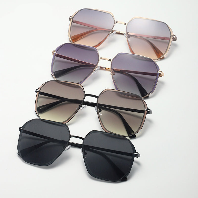 Women's High-end Sunshade Anti-ultraviolet Trendy Sunglasses