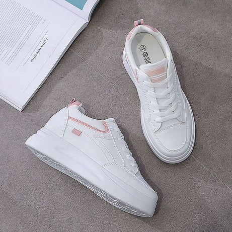 Women's Leather White Versatile Sneakers