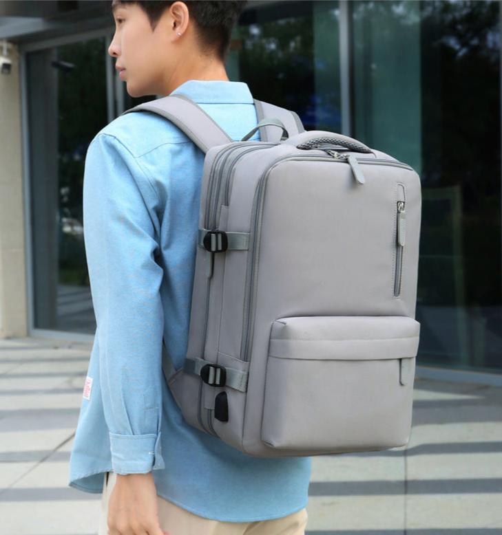Men's Large-Capacity Computer Backpack