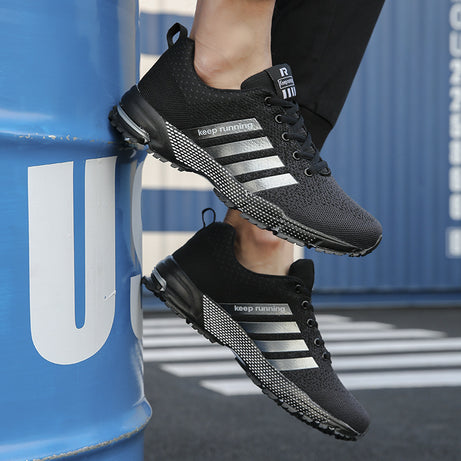 Men's Fly-woven Breathable Running Shoes