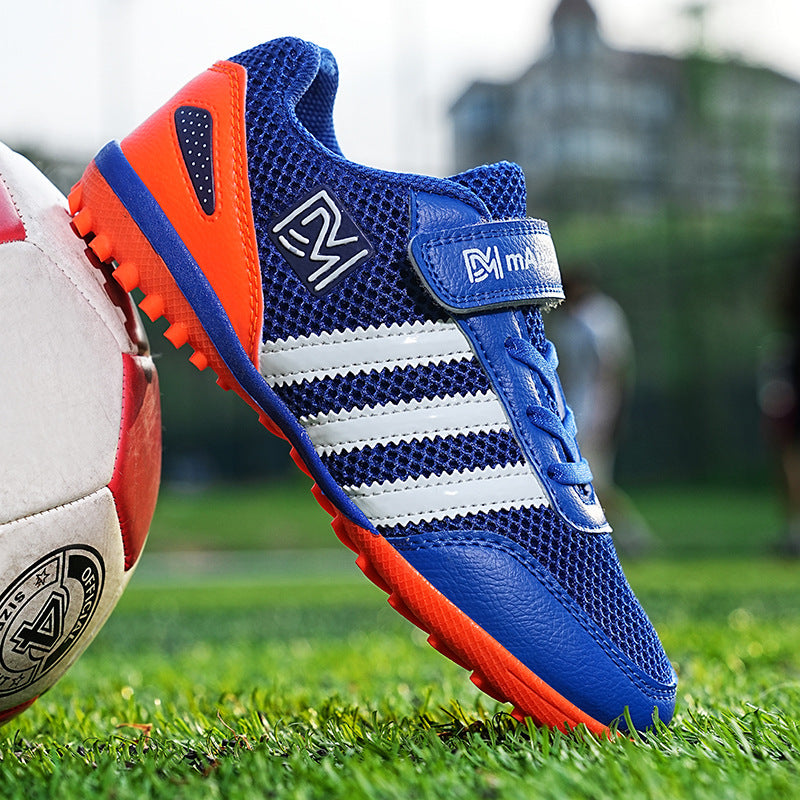 Men's Mesh Breathable Football Shoes