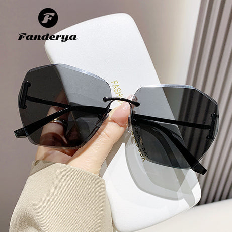 Women's Trendy Retro Style Rimless UV-proof Sunglasses