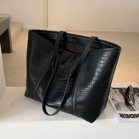 Women's Leather Large Capacity Trendy Shoulder Bag