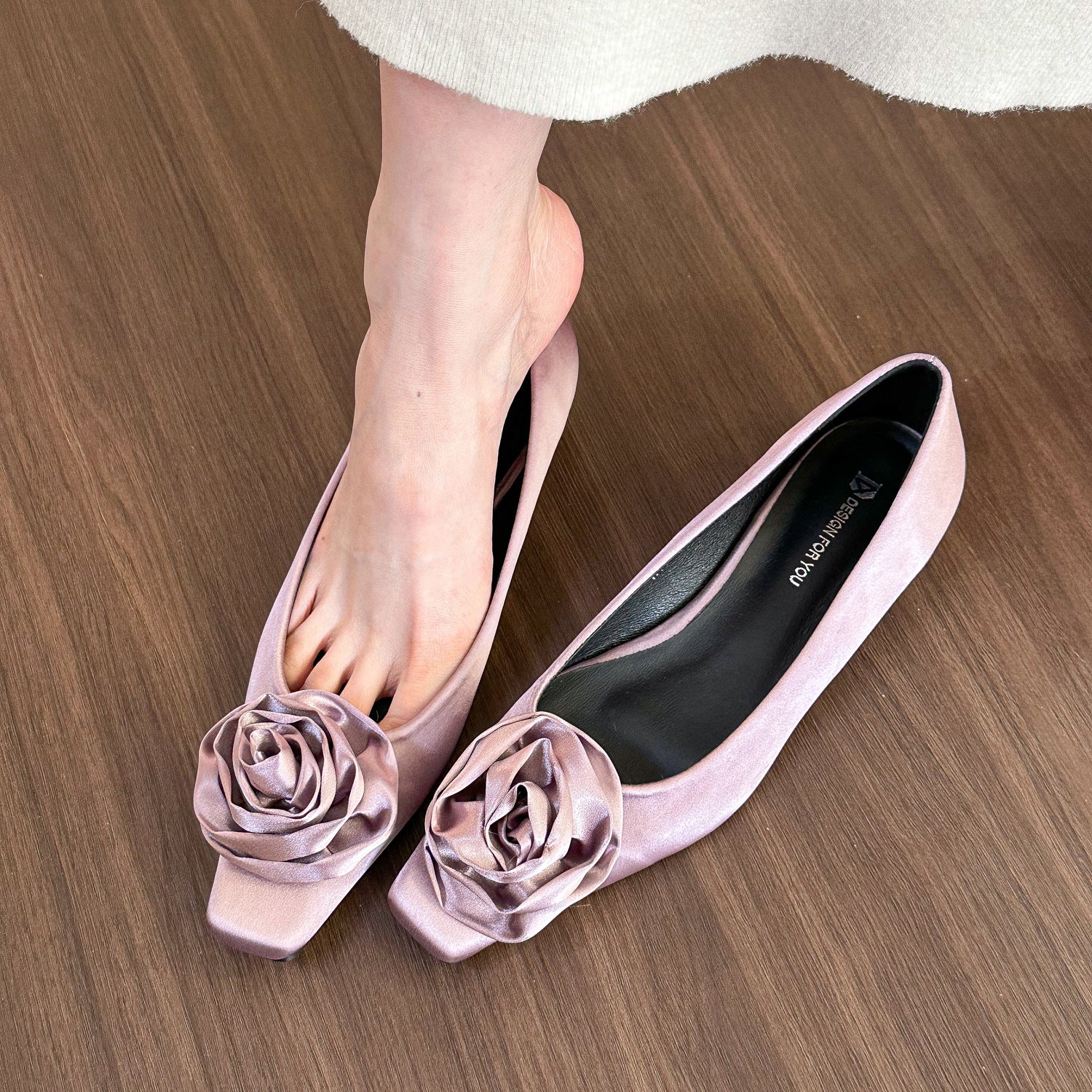 Women's Gentle Apricot Square Head Shoes