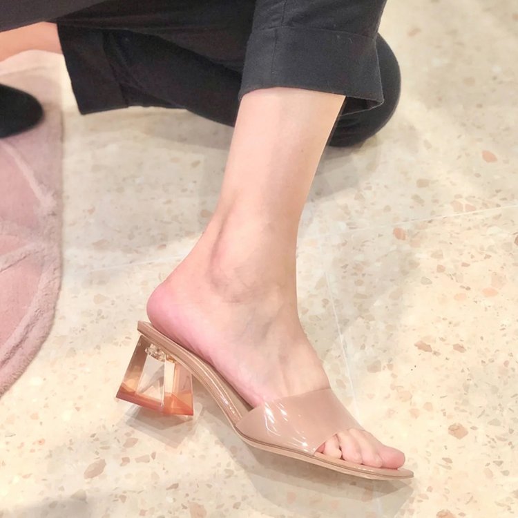 Women's Summer transparent Fashion Slippers
