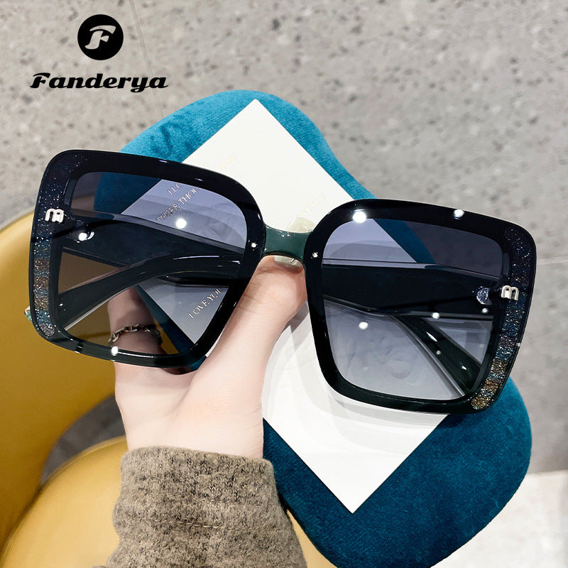 Women's Trendy Square Anti-purple Line Sunglasses