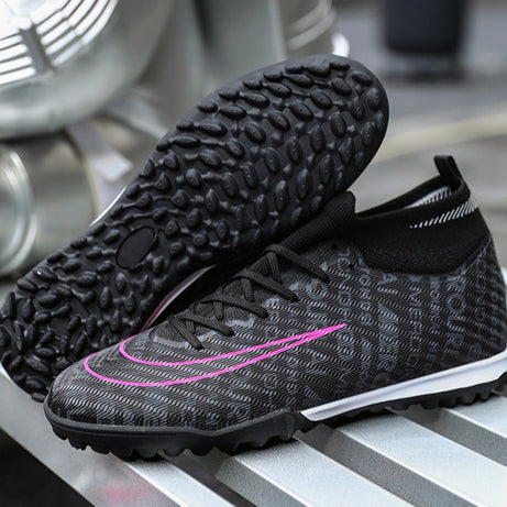 Men's Football Breathable Broken Nails Shoes