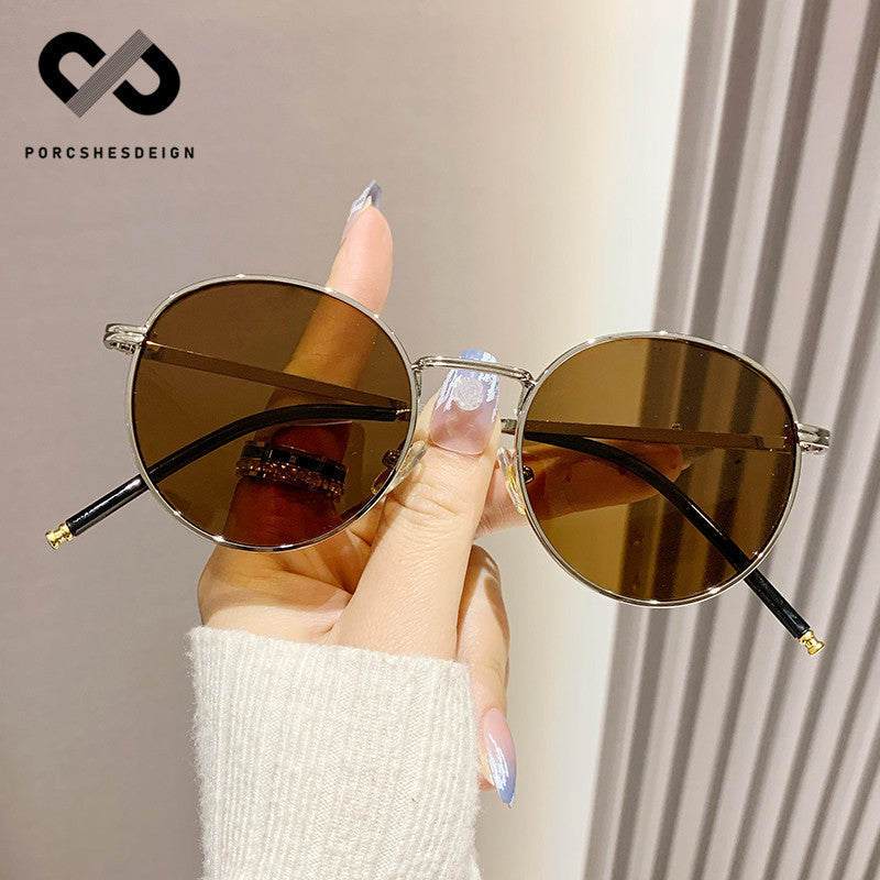 Women's Retro Fashionable Small Round Frame Metal Sunglasses