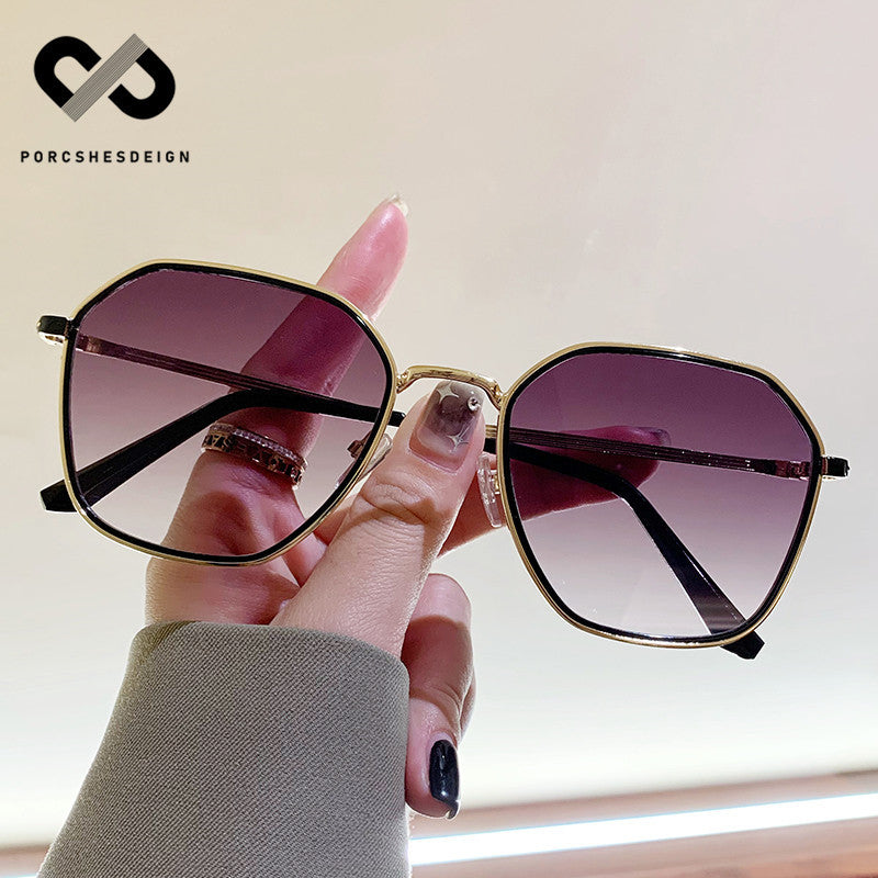 Women's Metal Artifact UV Protection Fashion Sunglasses