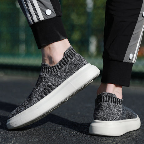 Men's Breathable Fly-Woven Casual Shoes