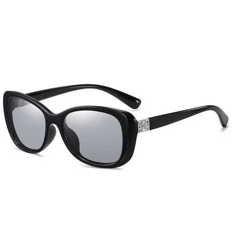 Women's Polarized Metal Small Frame Color-changing Sunglasses