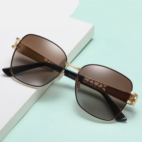 Men's Fashionable Metal Polarized Sunglasses