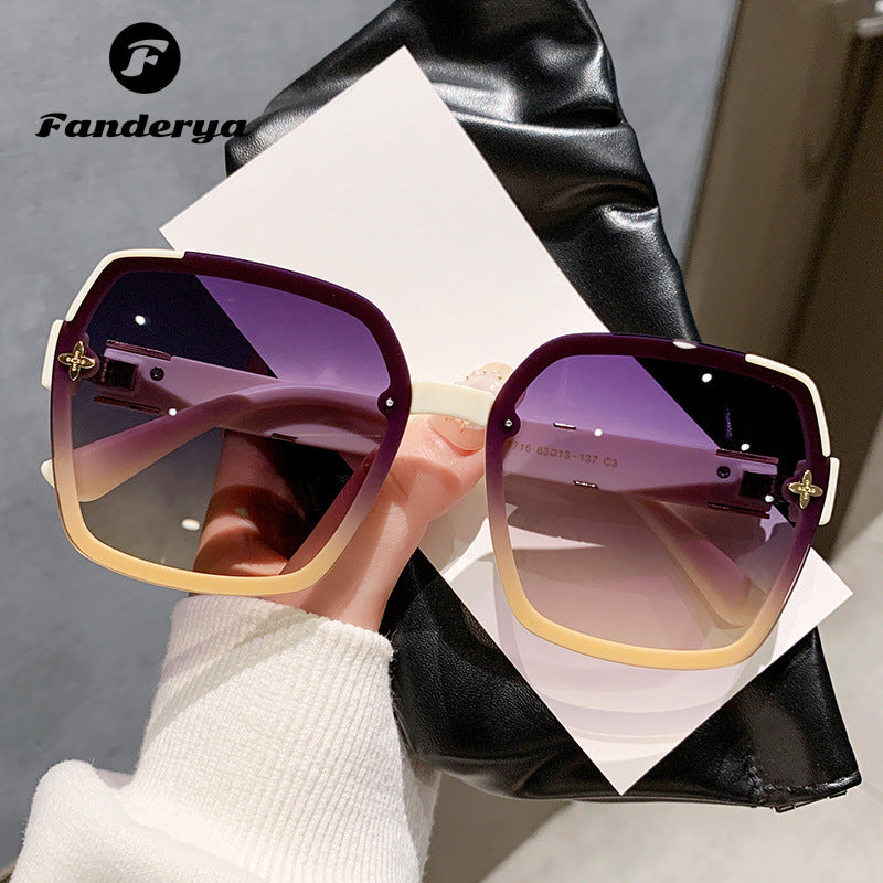 Women's Large Frame Fashion Trend Sunglasses