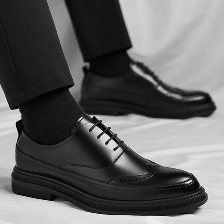 Men's Leather Carved British Style Casual Shoes