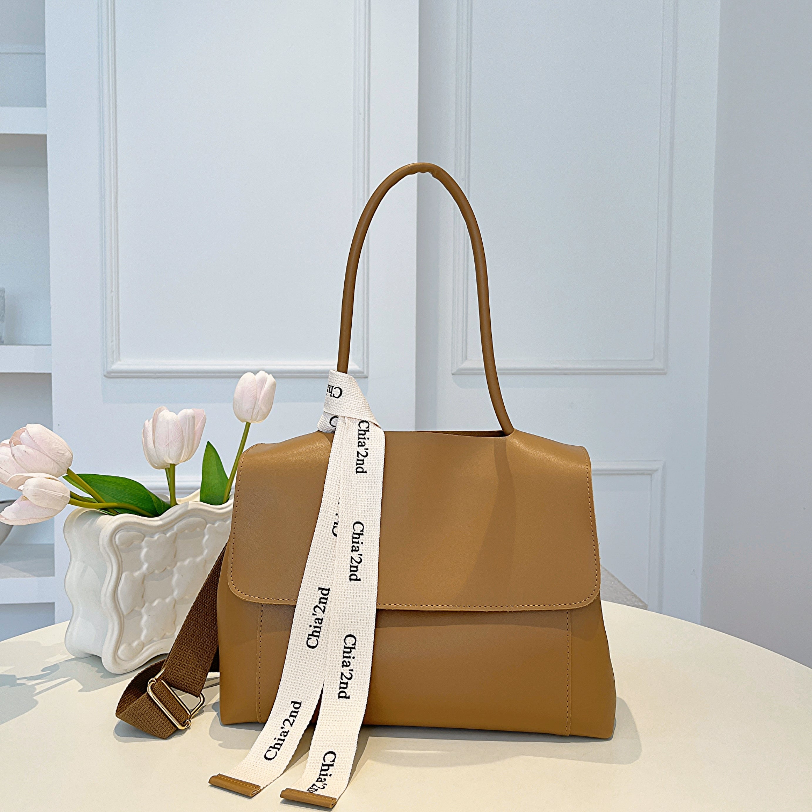 Women's Leather Versatile Shoulder Bag