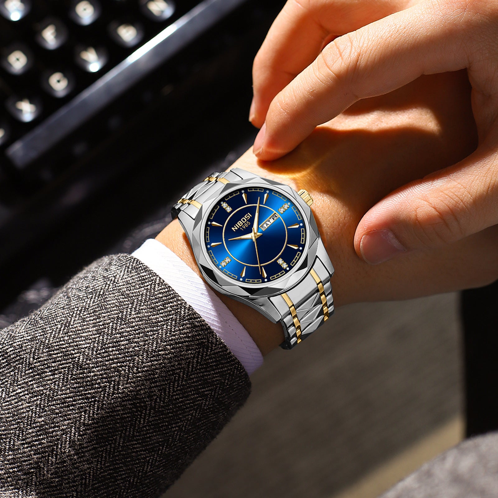 Men's Exquisite Non-mechanical Watch