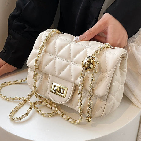 Women's Ringling Chain Shoulder Bag