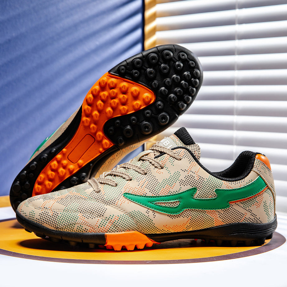 Men's Football Breathable Broken Nails Shoes