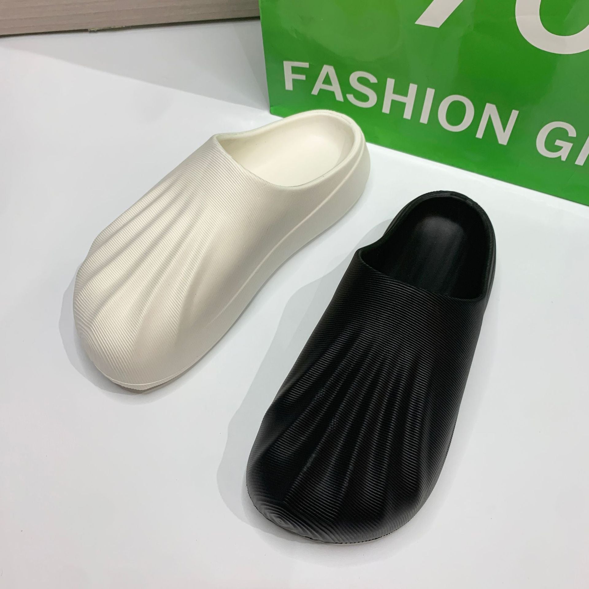 Women's Casual Fashion Thick Bottom Slippers