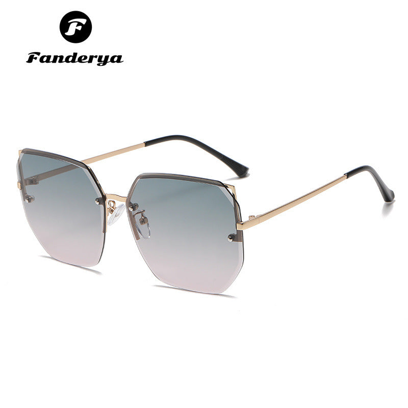 Women's Large Frame UV Protection Sunglasses