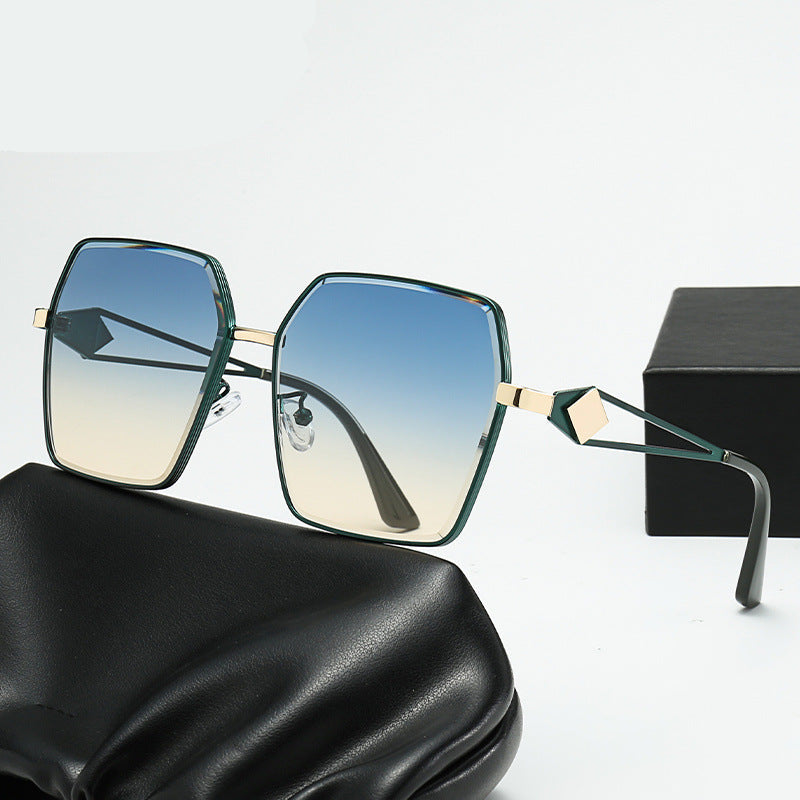 Women's Large Frame UV Protection Sunglasses