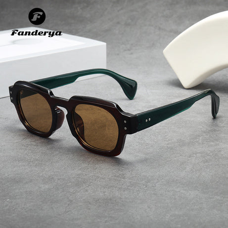 Women's Fashion Style Personalized Beach  Sunglasses