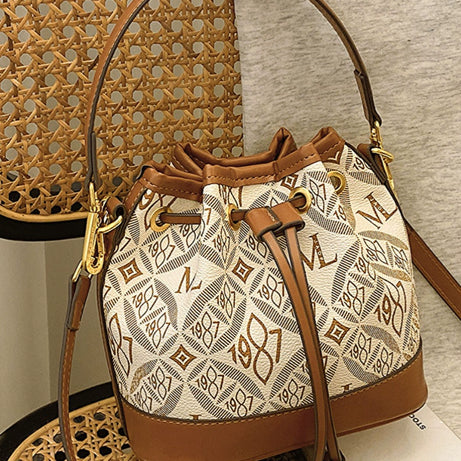Women's Retro Fashion Bucket Style Bag