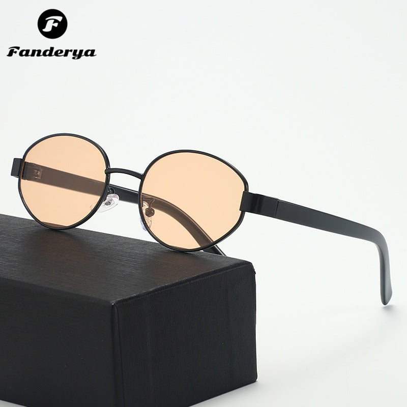 Women's UV-Protract Trendy Metal Sunglasses