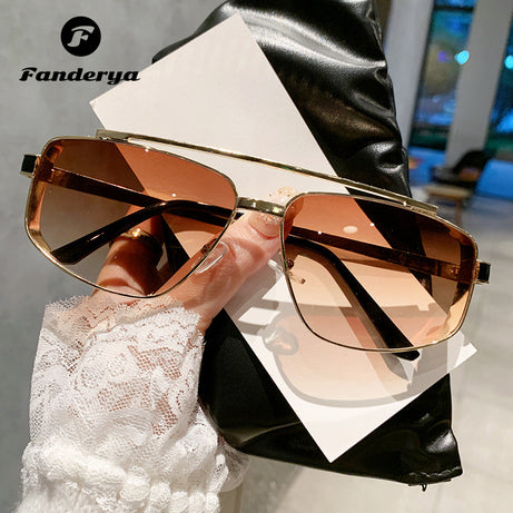 Women's Versatile Round-faced Sunglasses