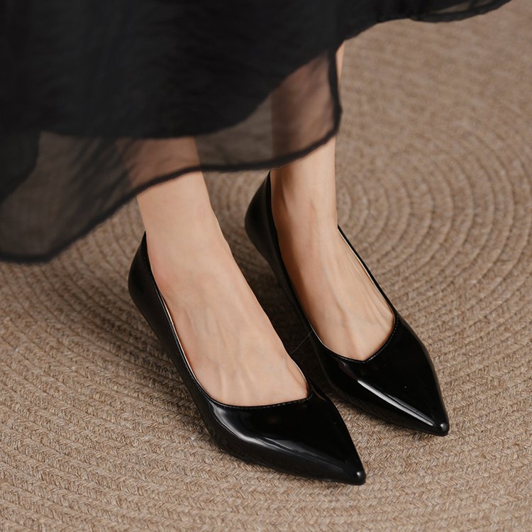 Women's Low Heel Comfortable Work Shoes