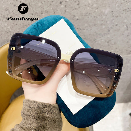 Women's Trendy Square Anti-purple Line Sunglasses