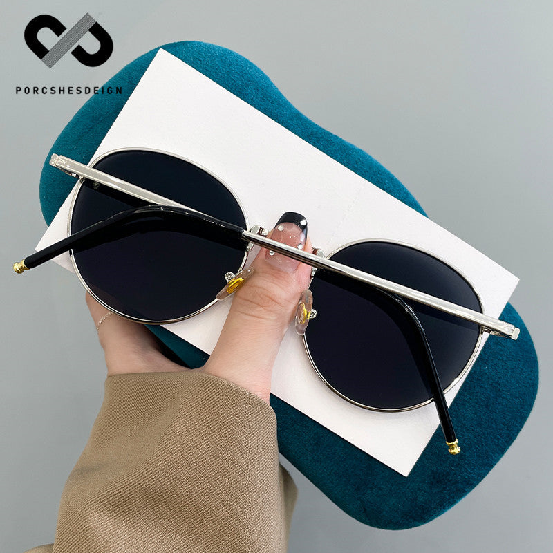 Women's Retro Fashionable Small Round Frame Metal Sunglasses