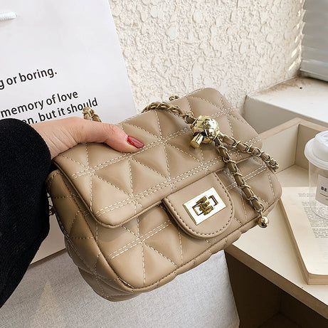 Women's Ringling Chain Shoulder Bag