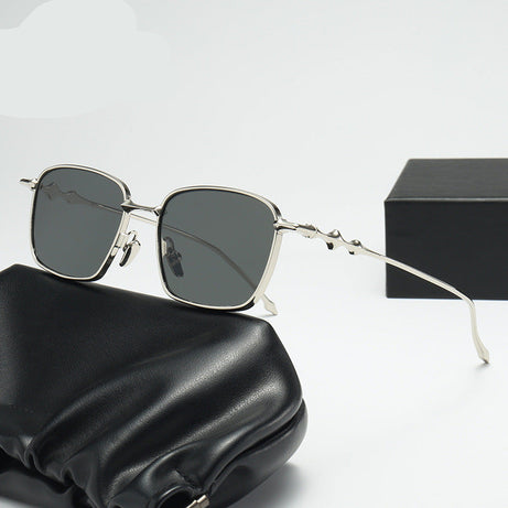 Women's Summer Fashion Personalized Sunglasses