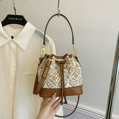 Women's Retro Fashion Bucket Style Bag