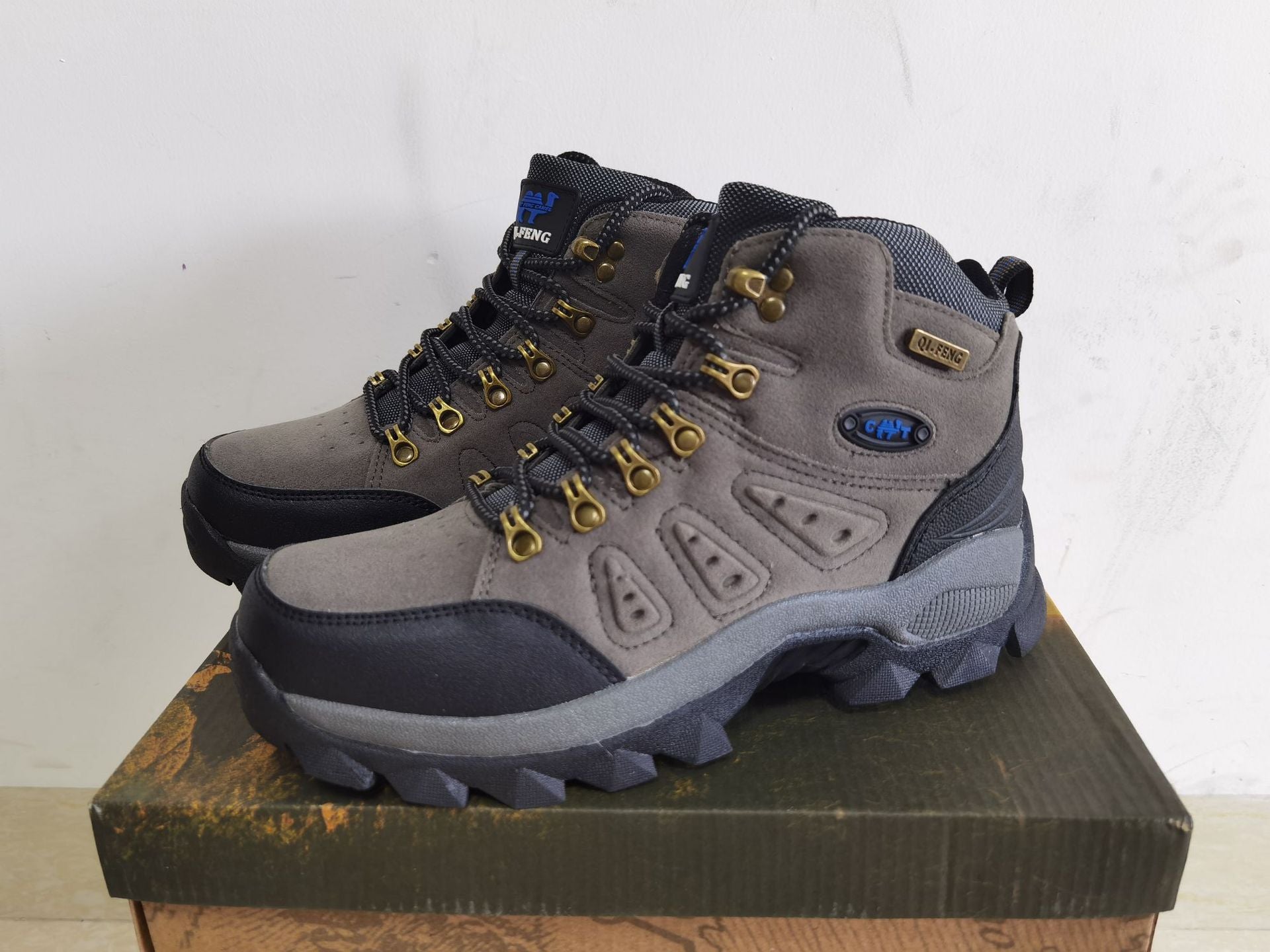 Men's High Top Outdoor Trendy Hiking Shoes