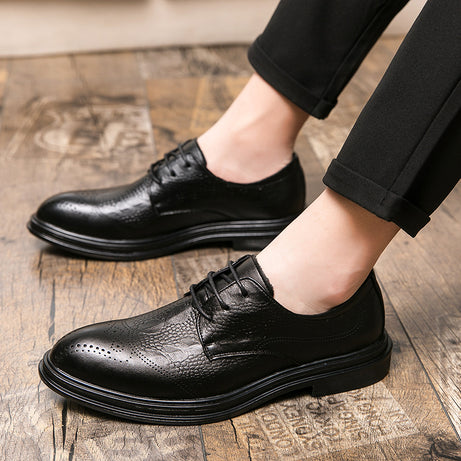 Men's Pointed Leather Brock Engraving Shoes