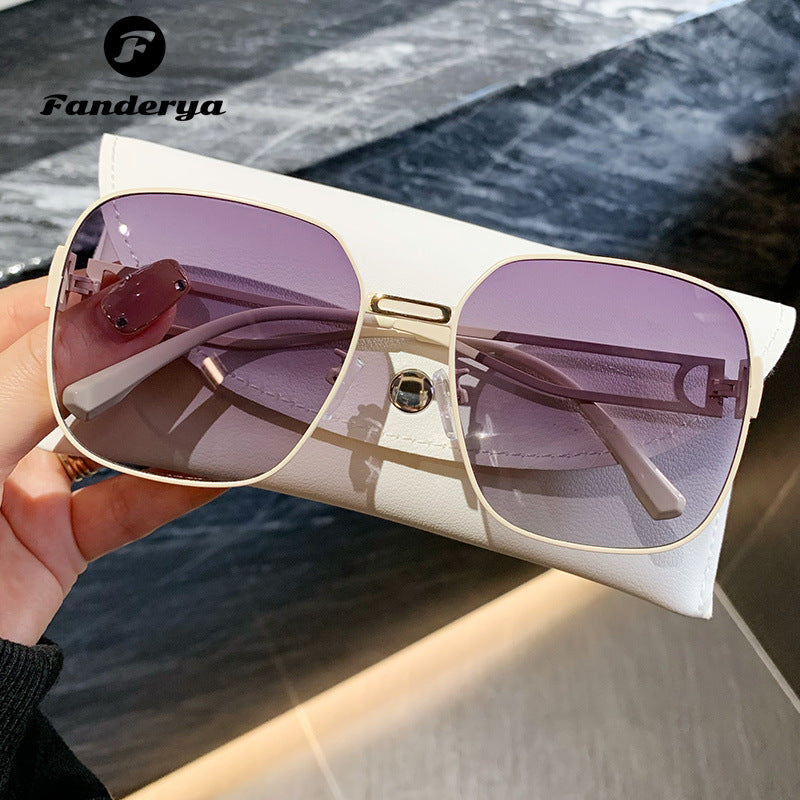 Women's Metal Fashion UV Protection Summer Sunglasses