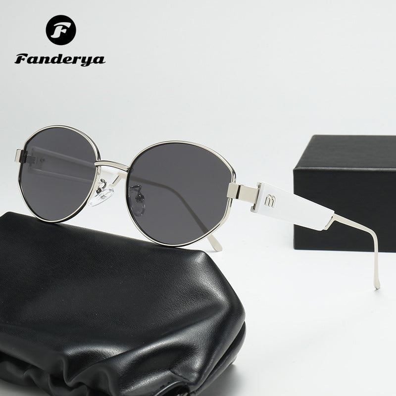 Women's Retro Small Oval Frame UV Protection Sunglasses