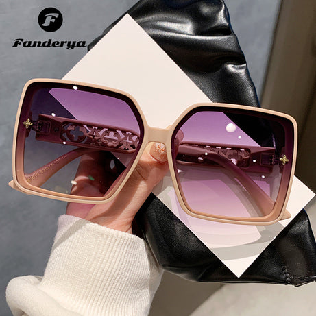 Women's Large Frame UV Protection Trendy Sunglasses