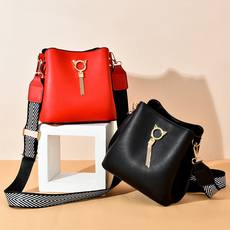 Women's Large-Capacity Trendy Elegant Shoulder Bag