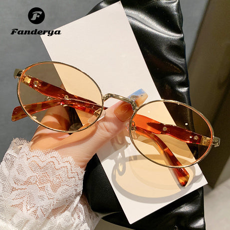Women's Small Frame Round Retro Sunglasses