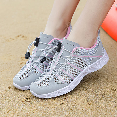 Woman's Breathable Lightweight Beach Shoes