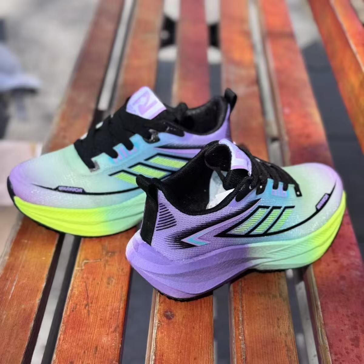 Men's Mesh Trend Lightweight Running Shoes