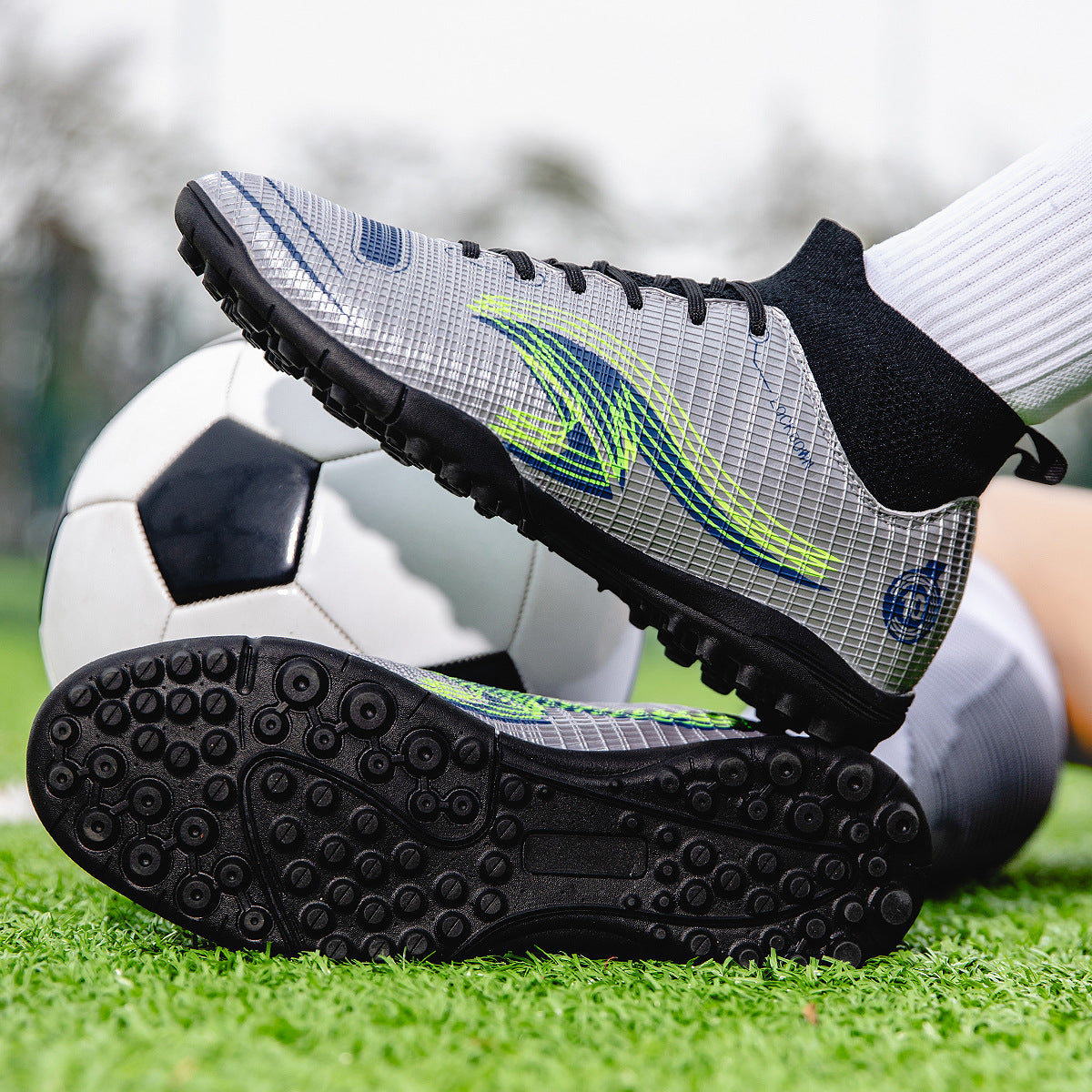 Men's Football Training Broken Nails Shoes