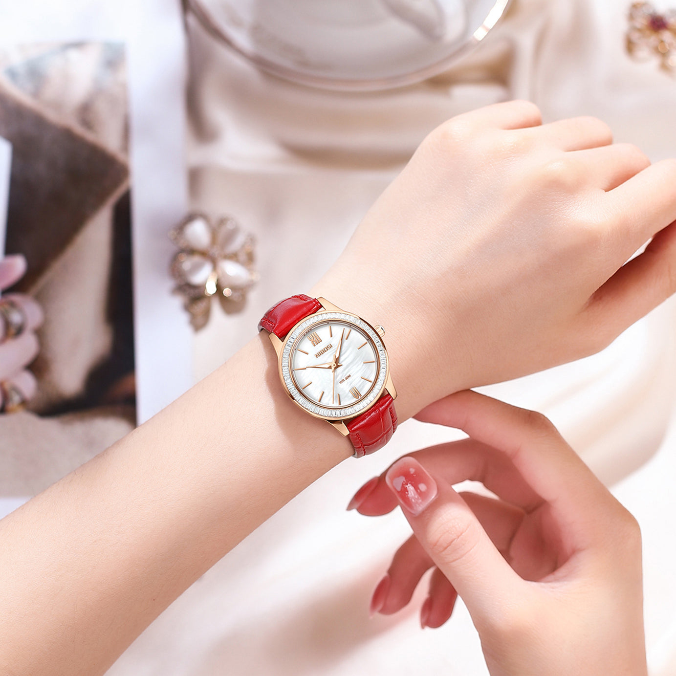 Women's Simple Fashion Trendy Quartz Watch