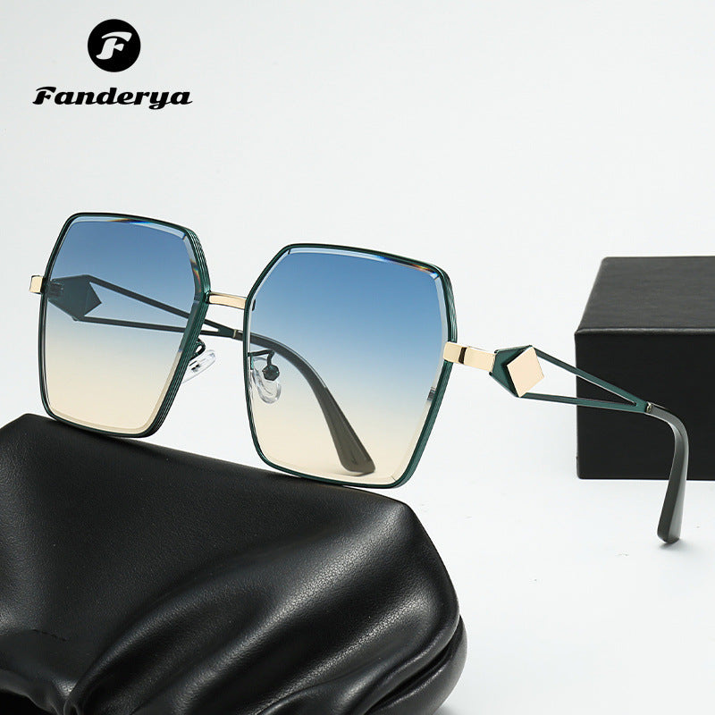 Women's Large Frame UV Protection Sunglasses